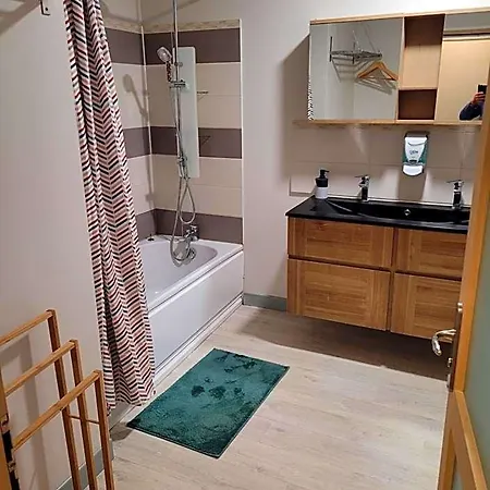 Nocleg ze śniadaniem D'hotes Du Bistrot D'ici Saint-Saturnin (Puy-de-Dome)